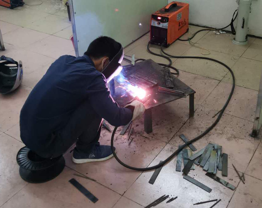东莞石龙可靠焊工培训学校，教学有保障随到随学